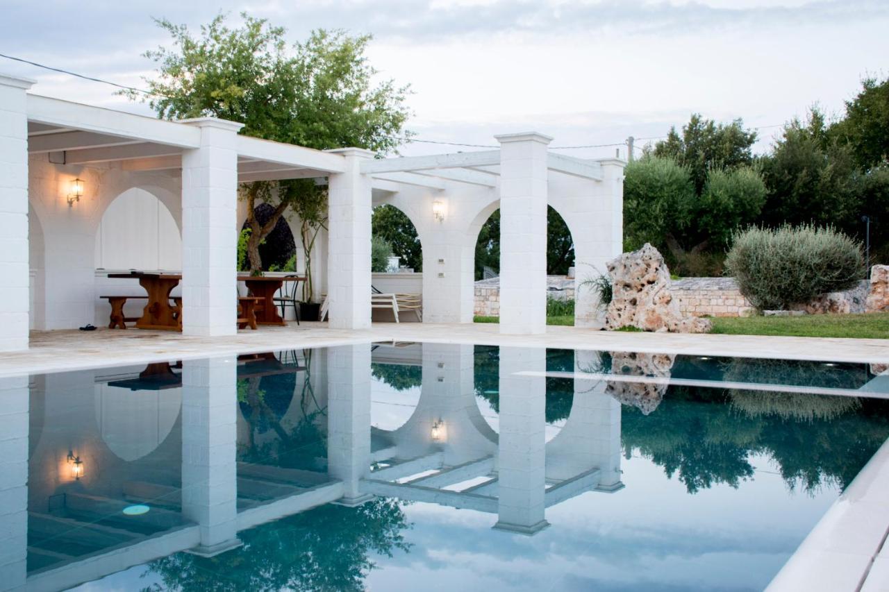 Trullo Cinquenoci Suite Locorotondo Εξωτερικό φωτογραφία