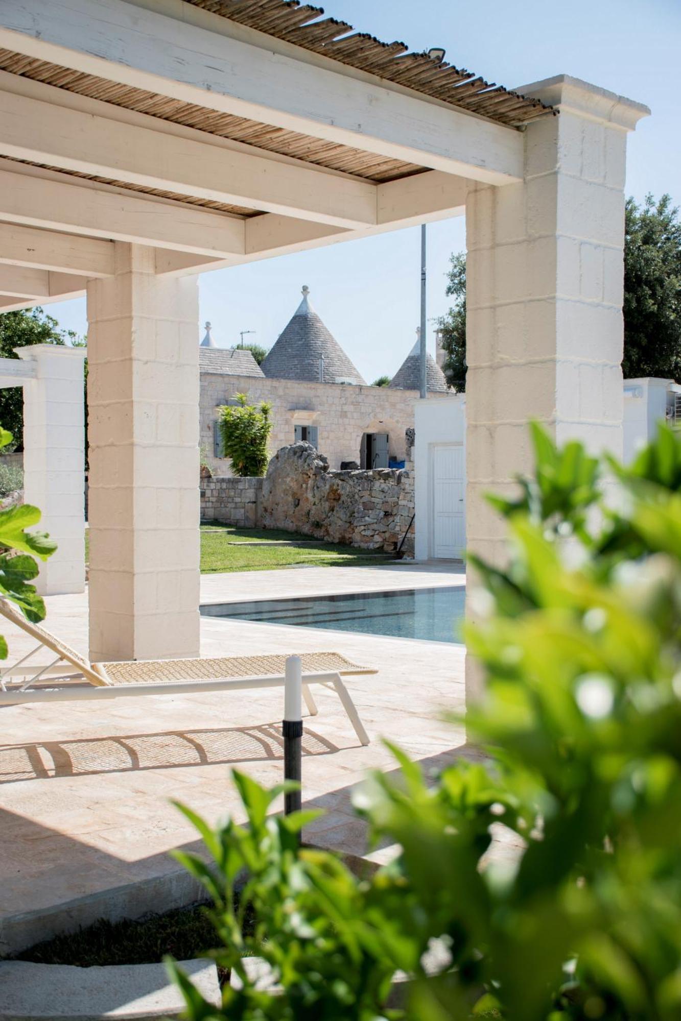 Trullo Cinquenoci Suite Locorotondo Εξωτερικό φωτογραφία