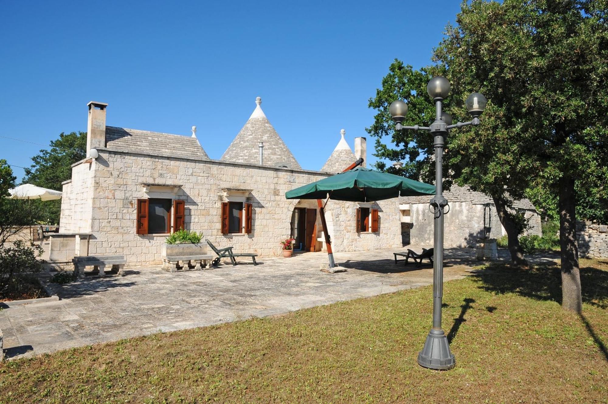 Trullo Cinquenoci Suite Locorotondo Εξωτερικό φωτογραφία